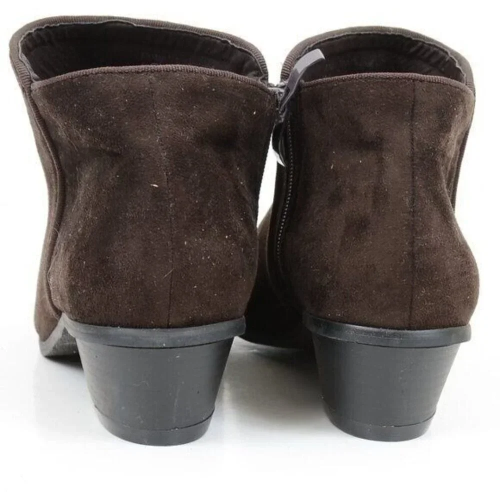 Side Step Women's 9.5 WIDE‎ Brown Faux Suede Booties Western Minimalist Festival